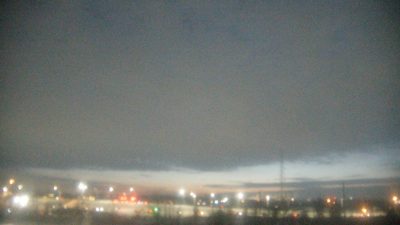 Thumbnail for current weather camera view from Lemont Twp Community Center in Lemont, Illinois