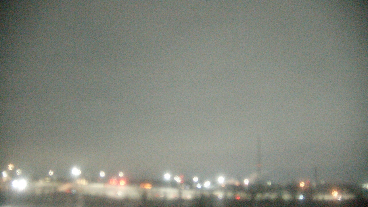 Thumbnail for current weather camera view from Lemont Twp Community Center in Lemont, Illinois