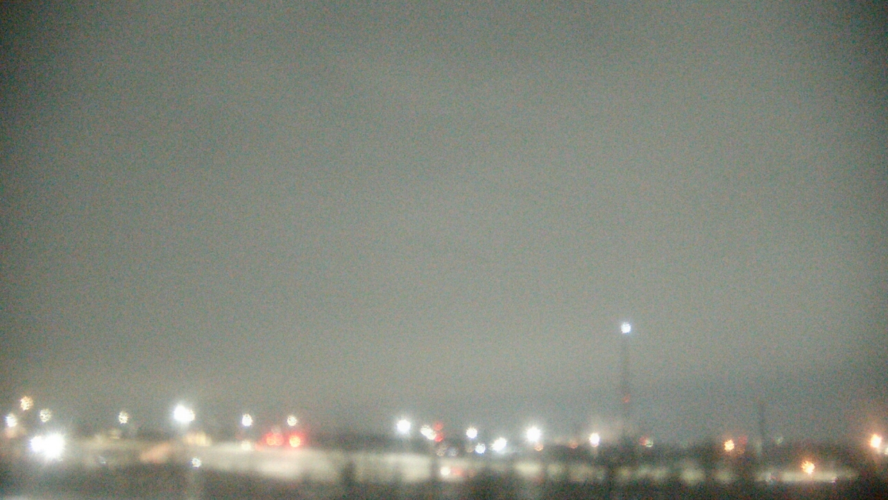 Thumbnail for current weather camera view from Lemont Twp Community Center in Lemont, Illinois