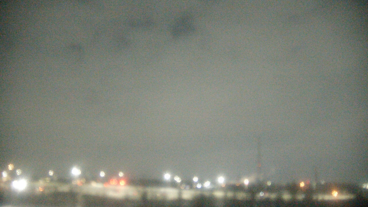 Thumbnail for current weather camera view from Lemont Twp Community Center in Lemont, Illinois