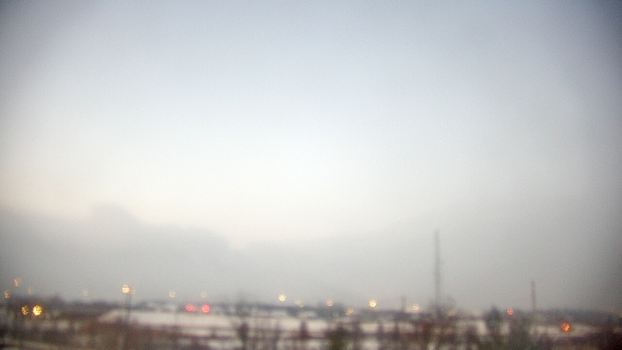 Thumbnail for current weather camera view from Lemont Twp Community Center in Lemont, Illinois