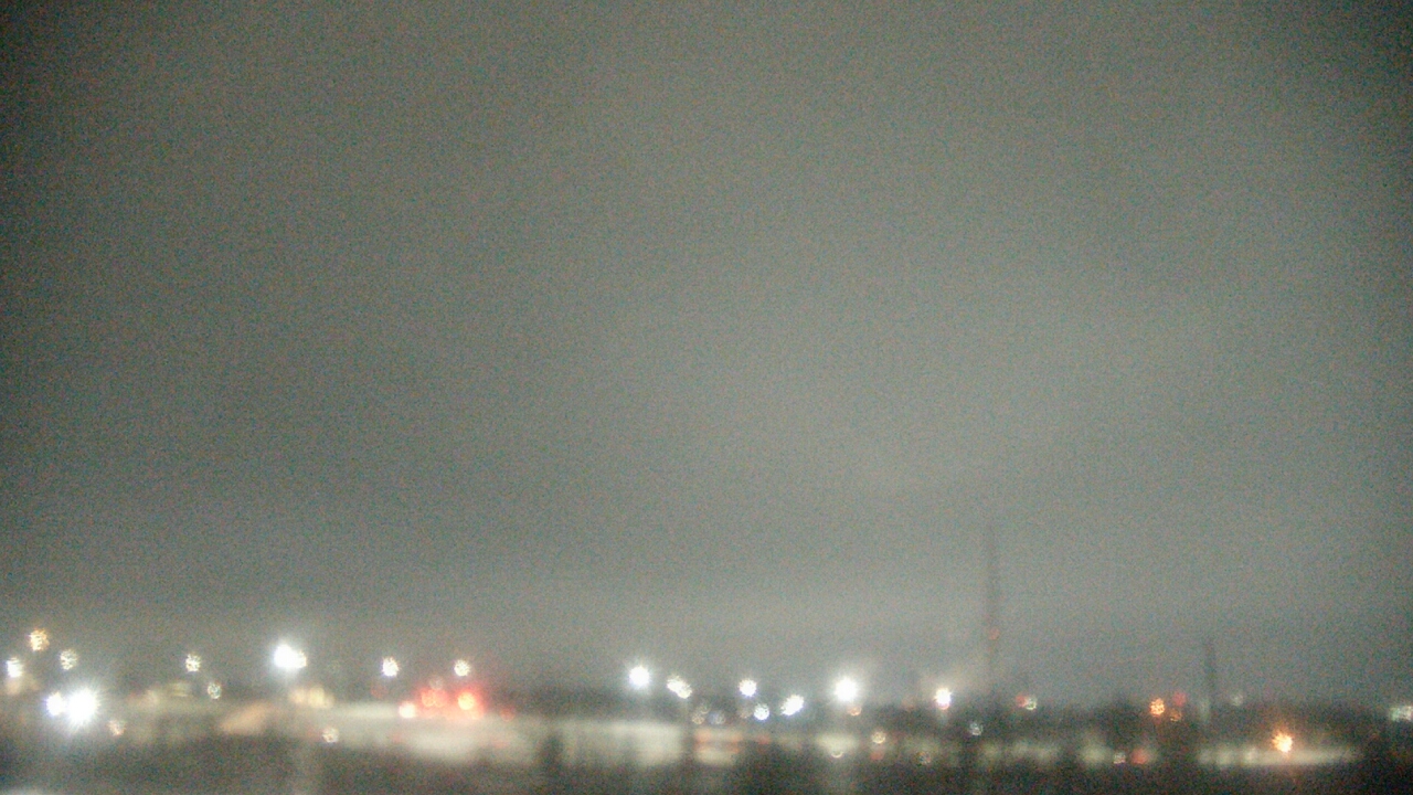 Thumbnail for current weather camera view from Lemont Twp Community Center in Lemont, Illinois