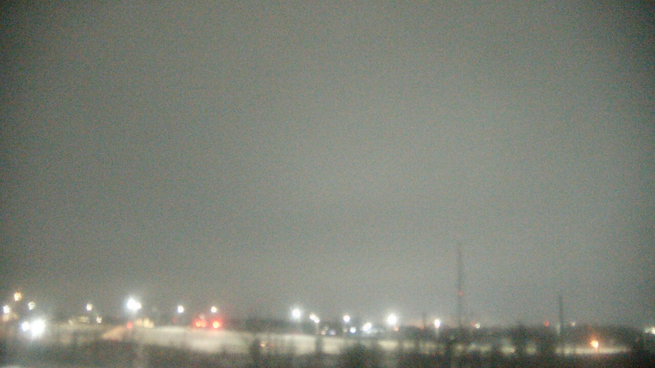 Thumbnail for current weather camera view from Lemont Twp Community Center in Lemont, Illinois