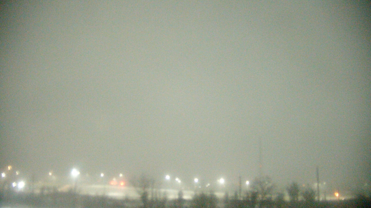 Thumbnail for current weather camera view from Lemont Twp Community Center in Lemont, Illinois