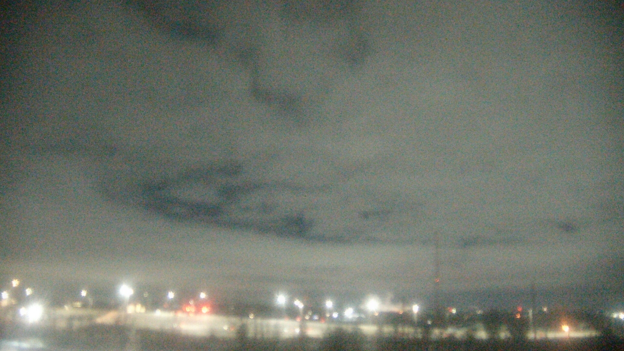 Thumbnail for current weather camera view from Lemont Twp Community Center in Lemont, Illinois