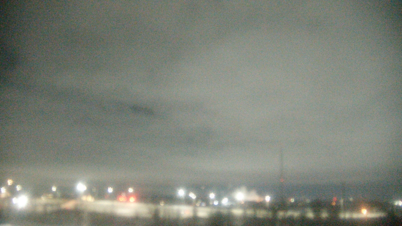 Thumbnail for current weather camera view from Lemont Twp Community Center in Lemont, Illinois