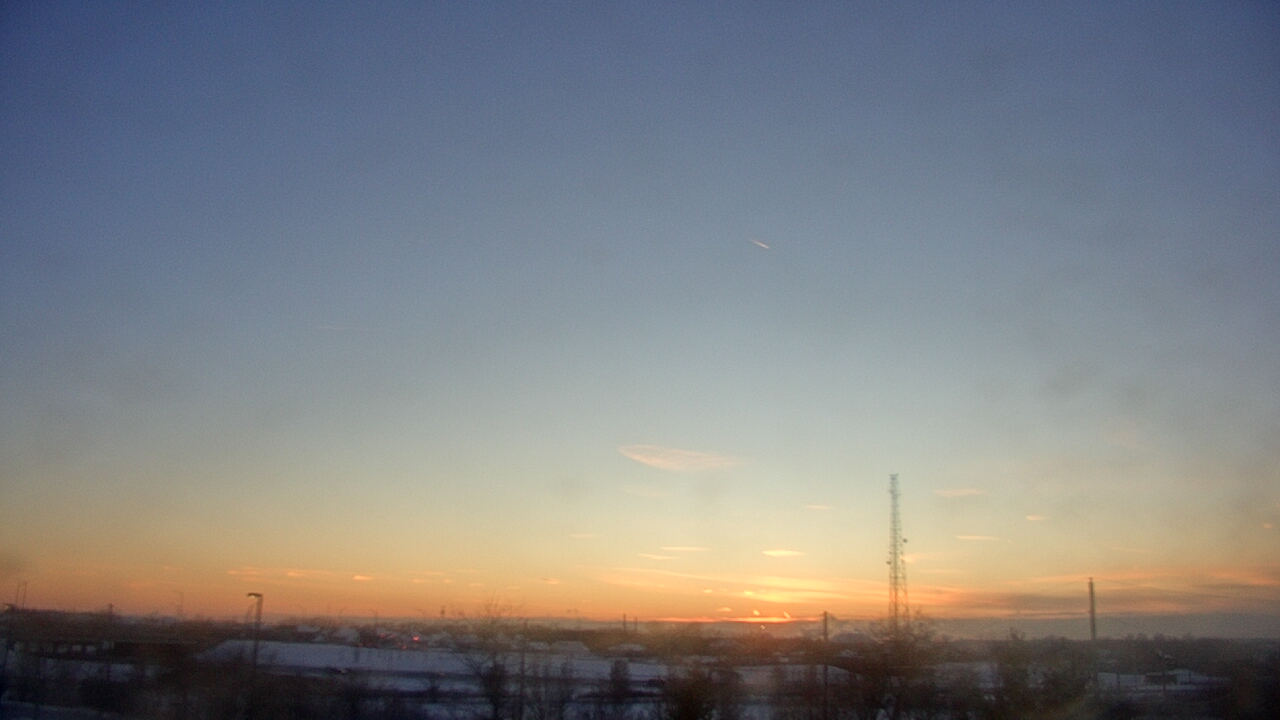 Thumbnail for current weather camera view from Lemont Twp Community Center in Lemont, Illinois