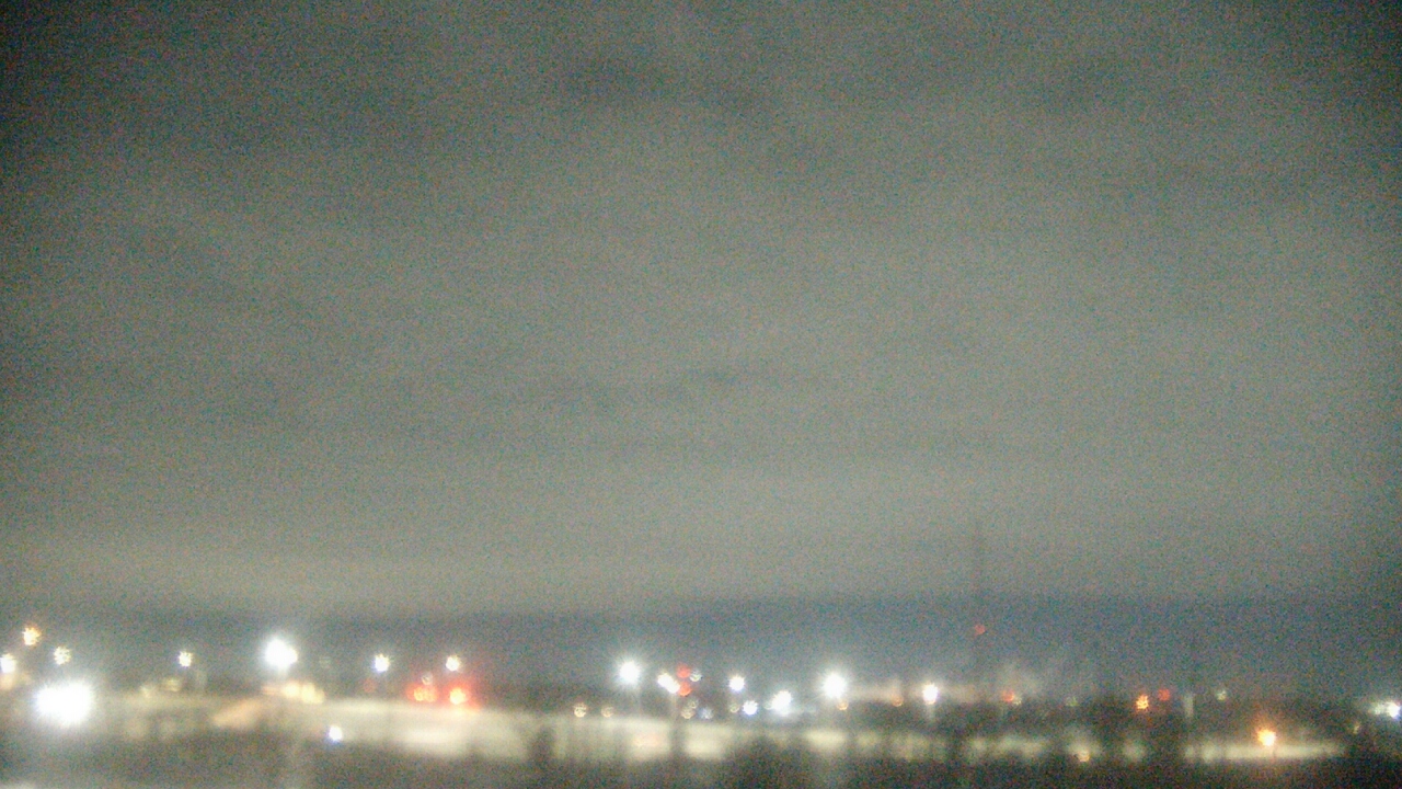 Thumbnail for current weather camera view from Lemont Twp Community Center in Lemont, Illinois