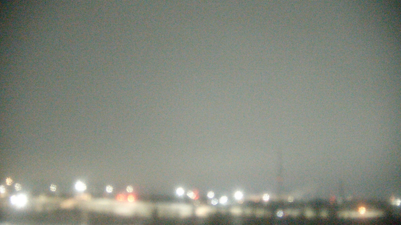 Thumbnail for current weather camera view from Lemont Twp Community Center in Lemont, Illinois