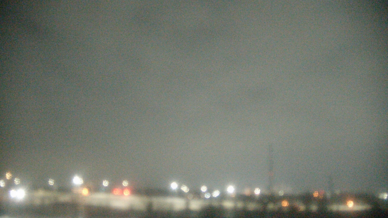 Thumbnail for current weather camera view from Lemont Twp Community Center in Lemont, Illinois