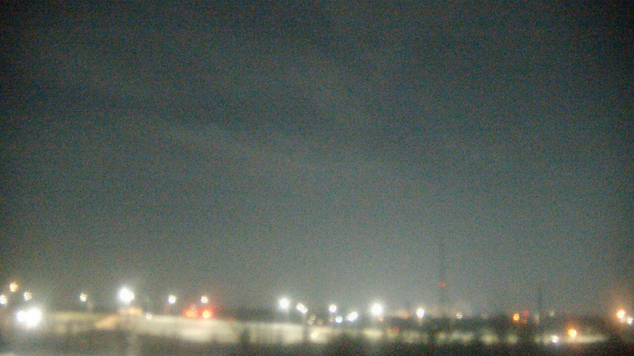 Thumbnail for current weather camera view from Lemont Twp Community Center in Lemont, Illinois