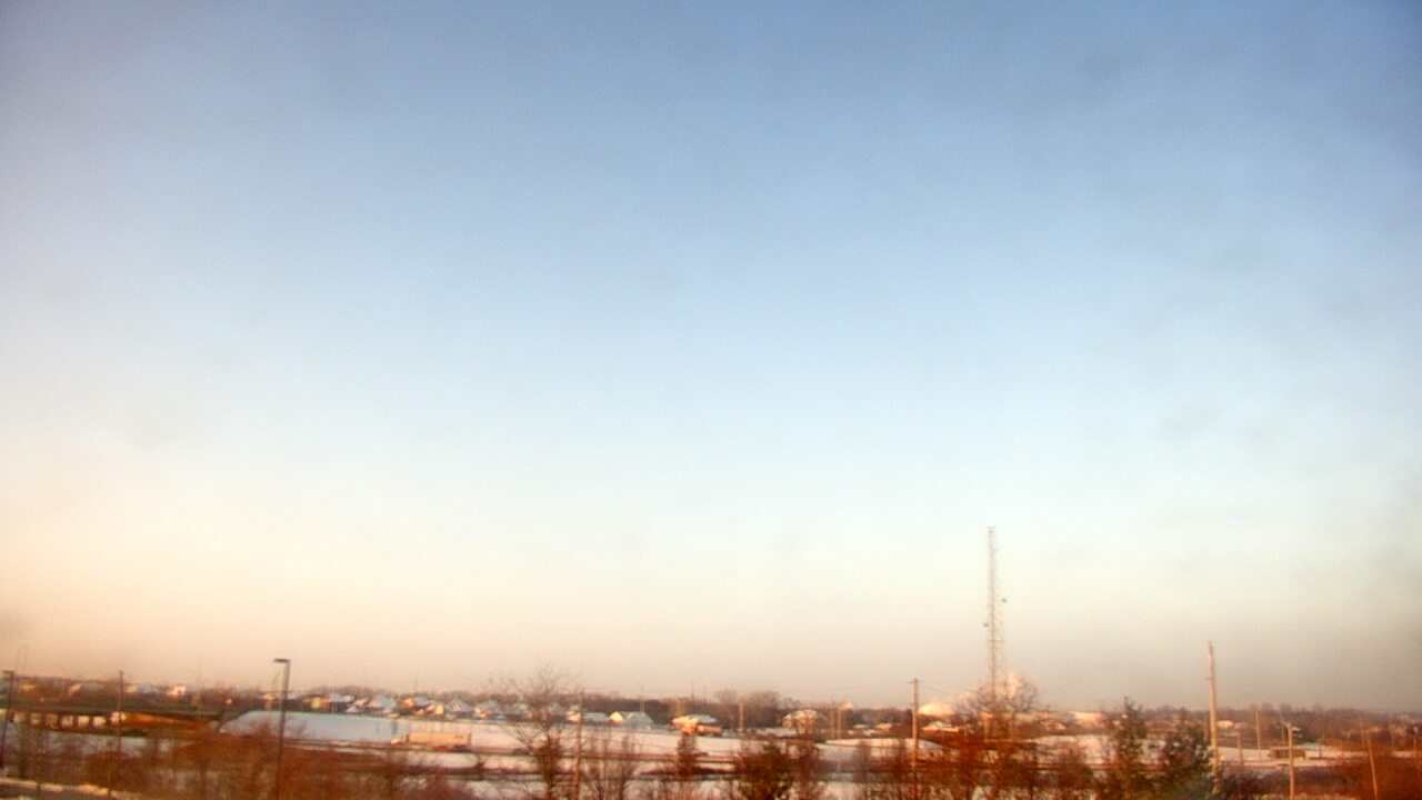 Thumbnail for current weather camera view from Lemont Twp Community Center in Lemont, Illinois