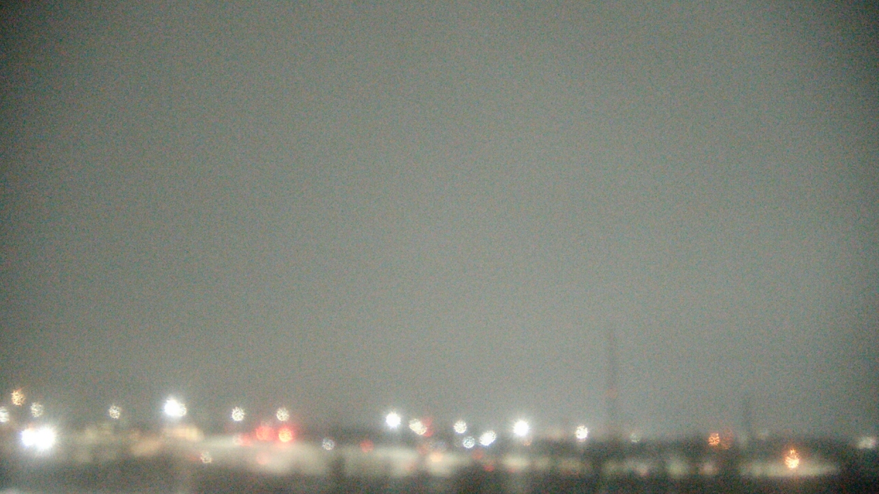 Thumbnail for current weather camera view from Lemont Twp Community Center in Lemont, Illinois