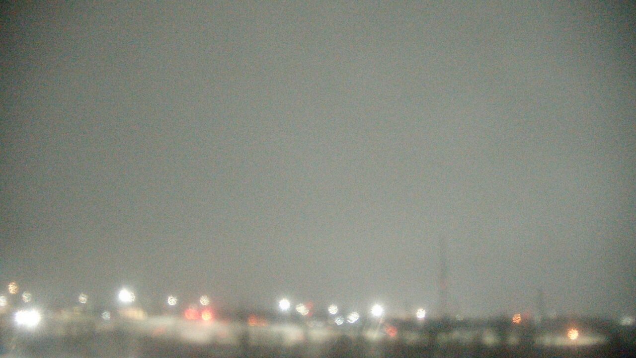 Thumbnail for current weather camera view from Lemont Twp Community Center in Lemont, Illinois