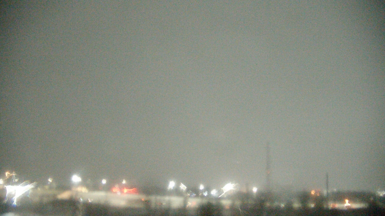 Thumbnail for current weather camera view from Lemont Twp Community Center in Lemont, Illinois