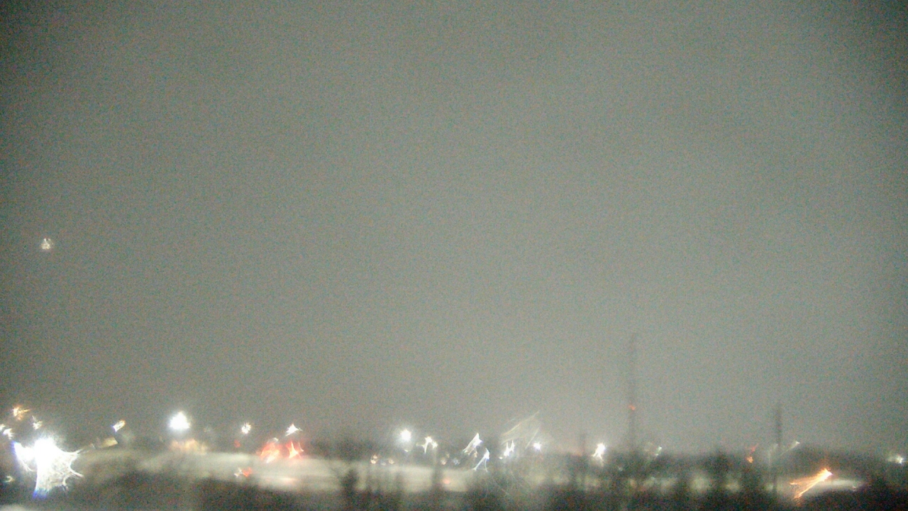 Thumbnail for current weather camera view from Lemont Twp Community Center in Lemont, Illinois