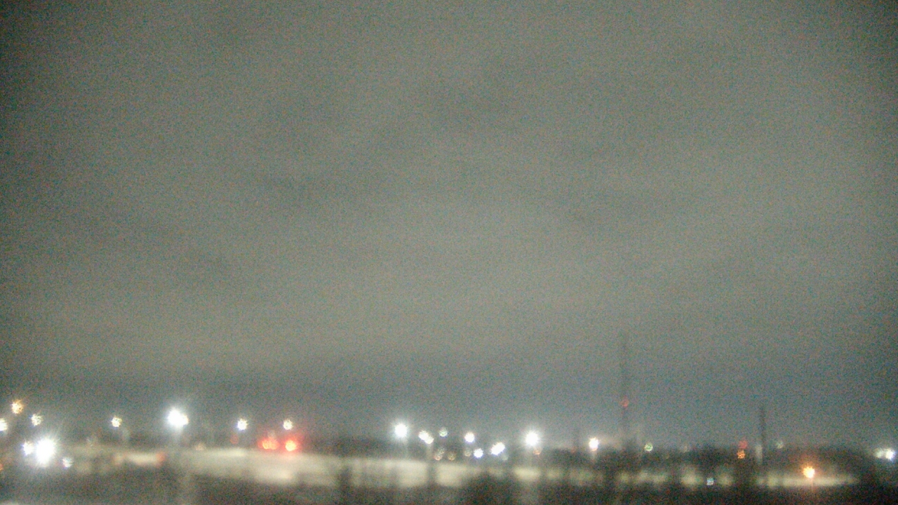 Thumbnail for current weather camera view from Lemont Twp Community Center in Lemont, Illinois