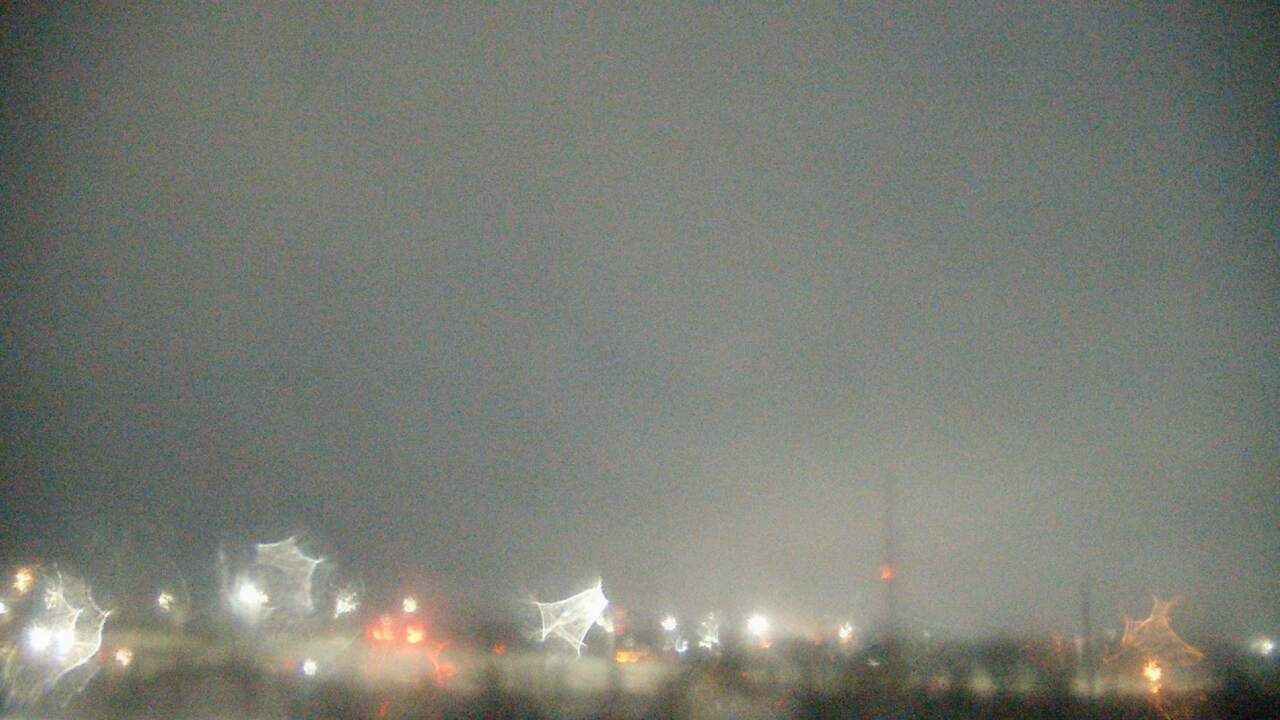 Thumbnail for current weather camera view from Lemont Twp Community Center in Lemont, Illinois