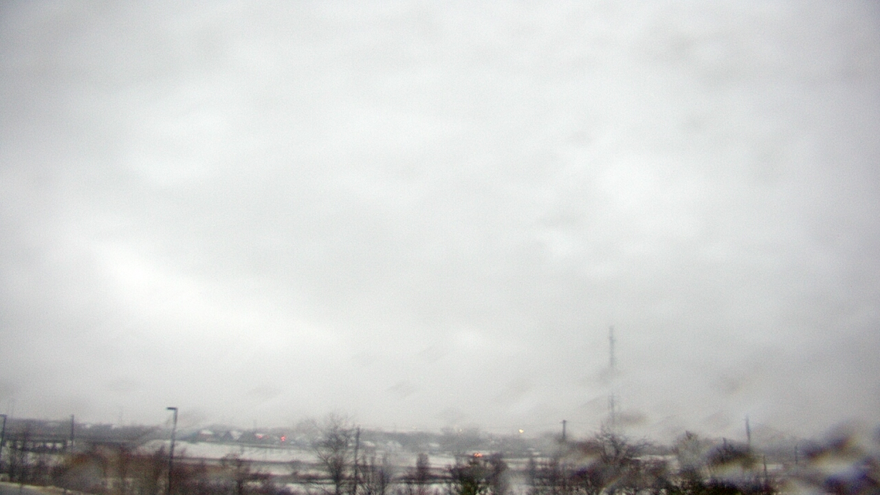 Thumbnail for current weather camera view from Lemont Twp Community Center in Lemont, Illinois