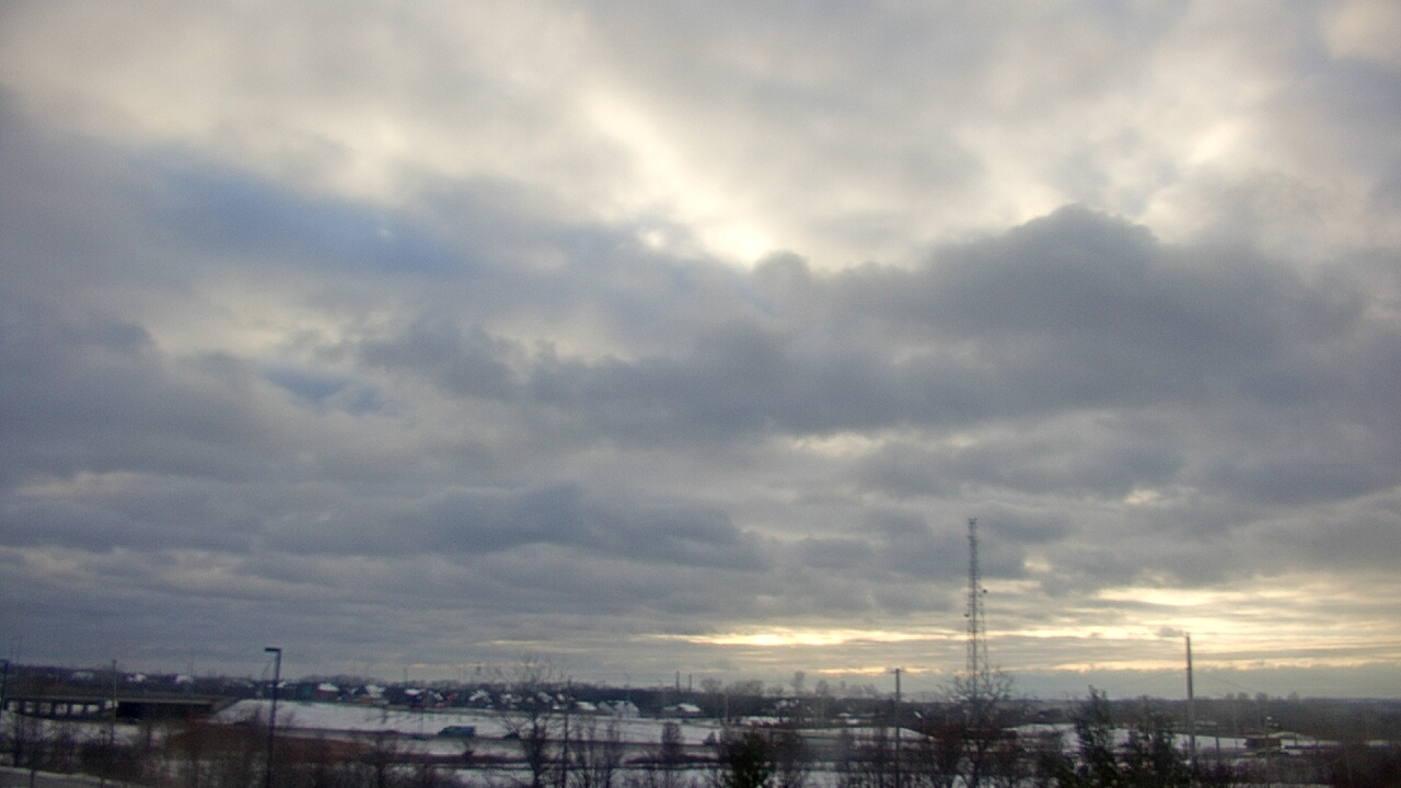 Thumbnail for current weather camera view from Lemont Twp Community Center in Lemont, Illinois