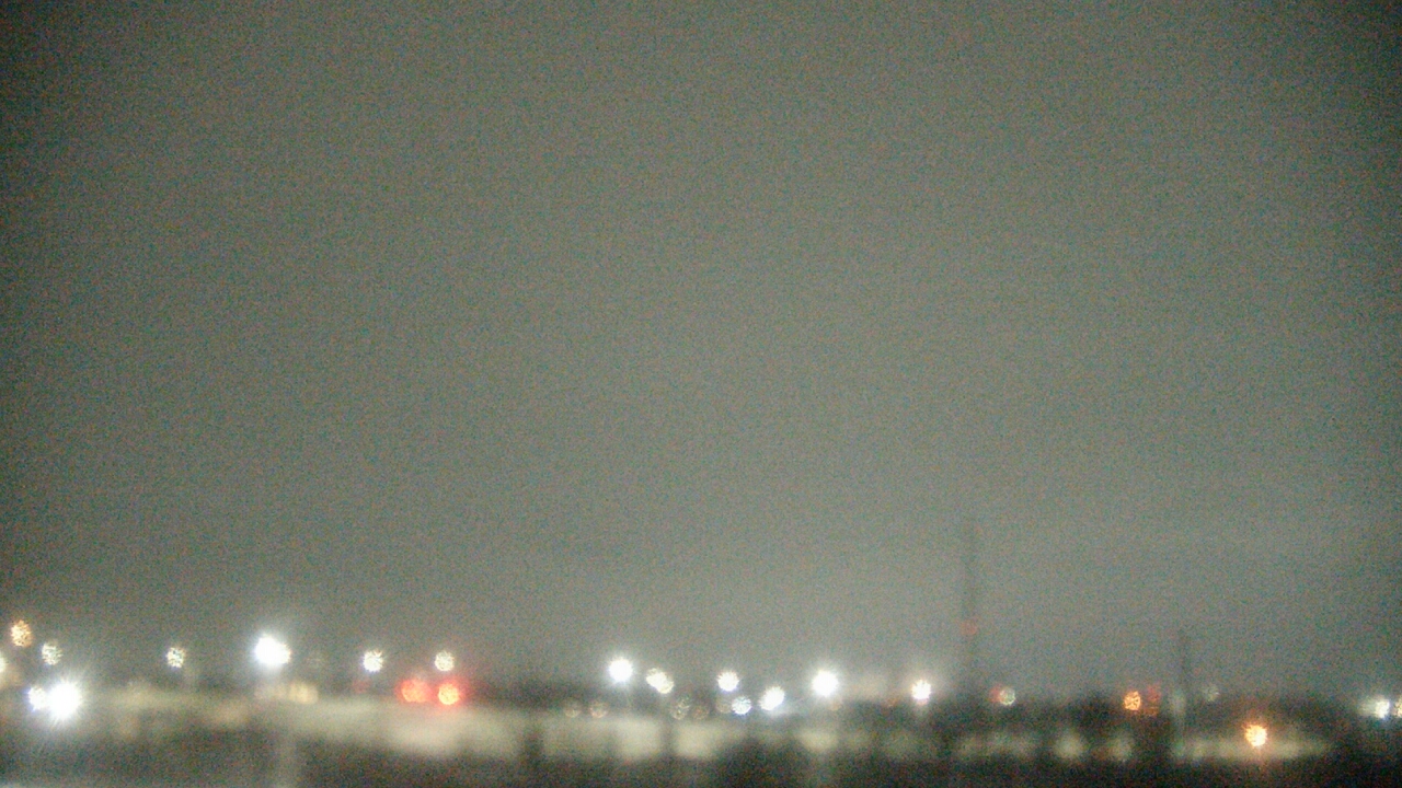 Thumbnail for current weather camera view from Lemont Twp Community Center in Lemont, Illinois