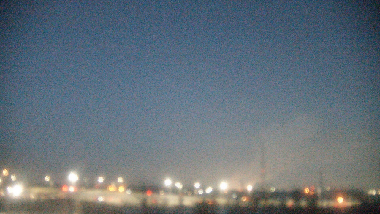 Thumbnail for current weather camera view from Lemont Twp Community Center in Lemont, Illinois