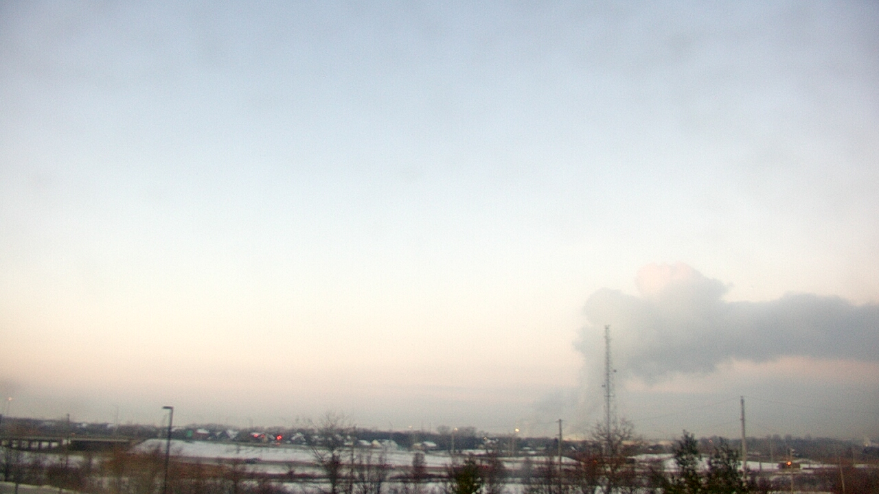 Thumbnail for current weather camera view from Lemont Twp Community Center in Lemont, Illinois