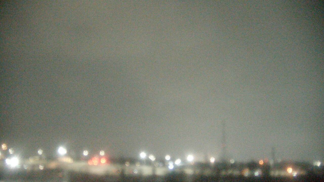 Thumbnail for current weather camera view from Lemont Twp Community Center in Lemont, Illinois