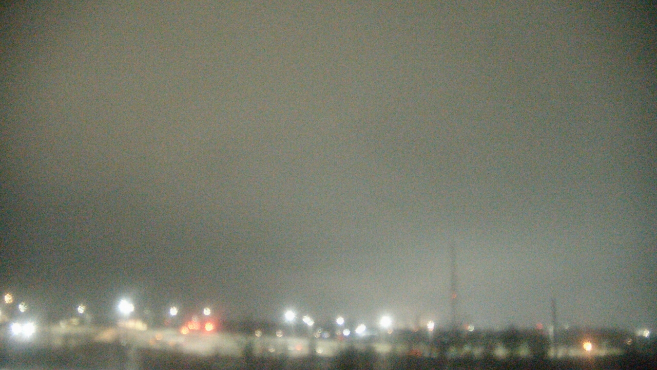 Thumbnail for current weather camera view from Lemont Twp Community Center in Lemont, Illinois