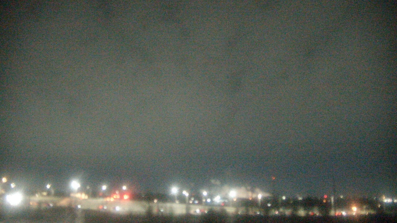 Thumbnail for current weather camera view from Lemont Twp Community Center in Lemont, Illinois