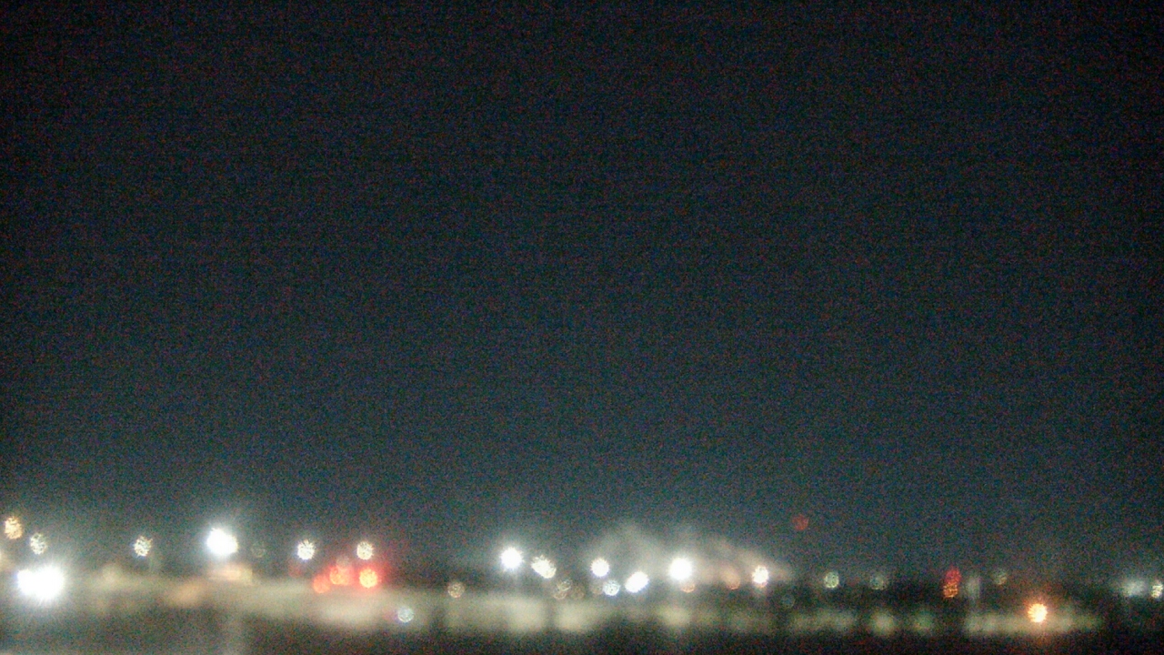 Thumbnail for current weather camera view from Lemont Twp Community Center in Lemont, Illinois