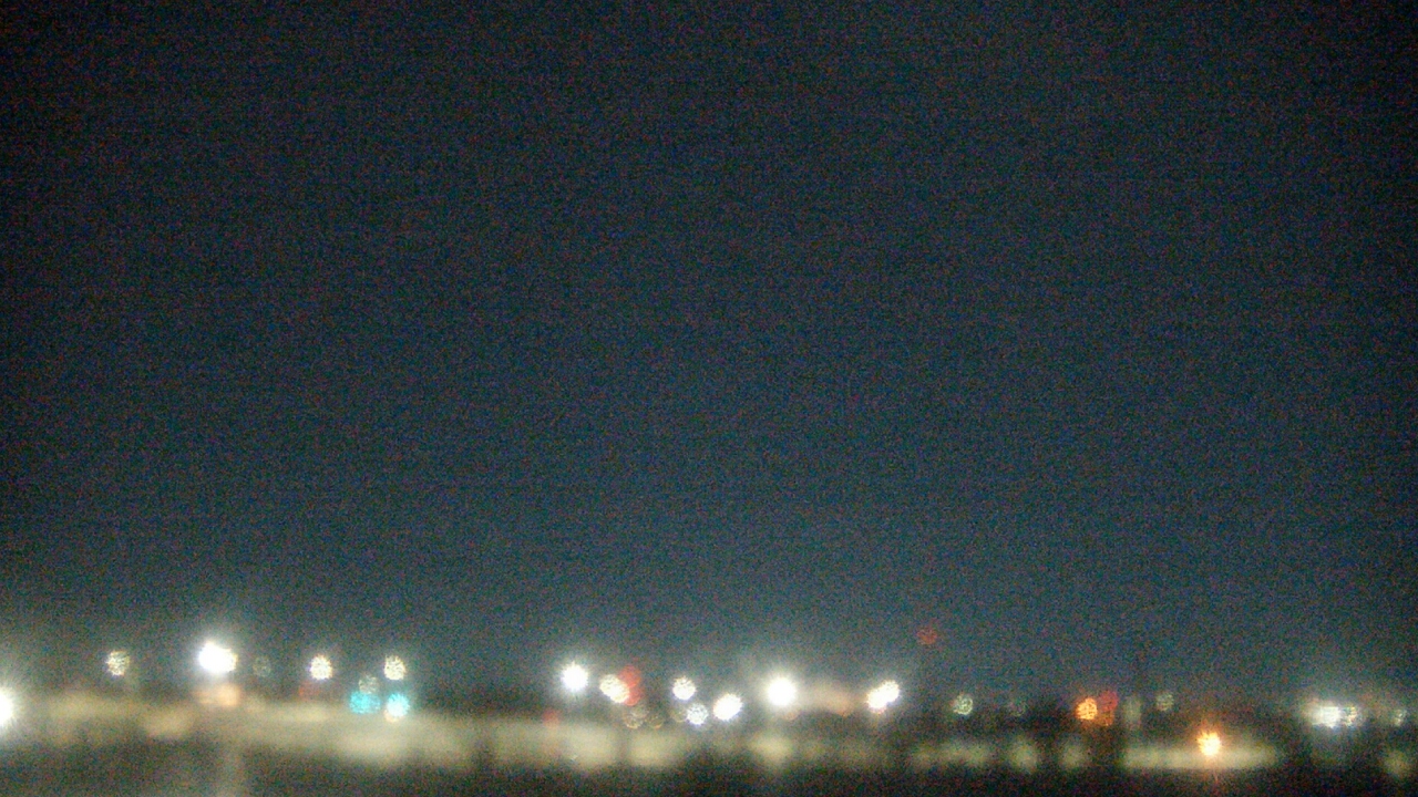 Thumbnail for current weather camera view from Lemont Twp Community Center in Lemont, Illinois