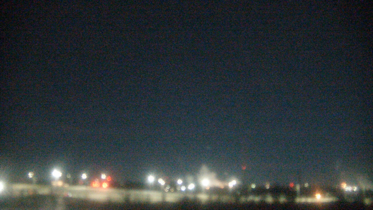 Thumbnail for current weather camera view from Lemont Twp Community Center in Lemont, Illinois