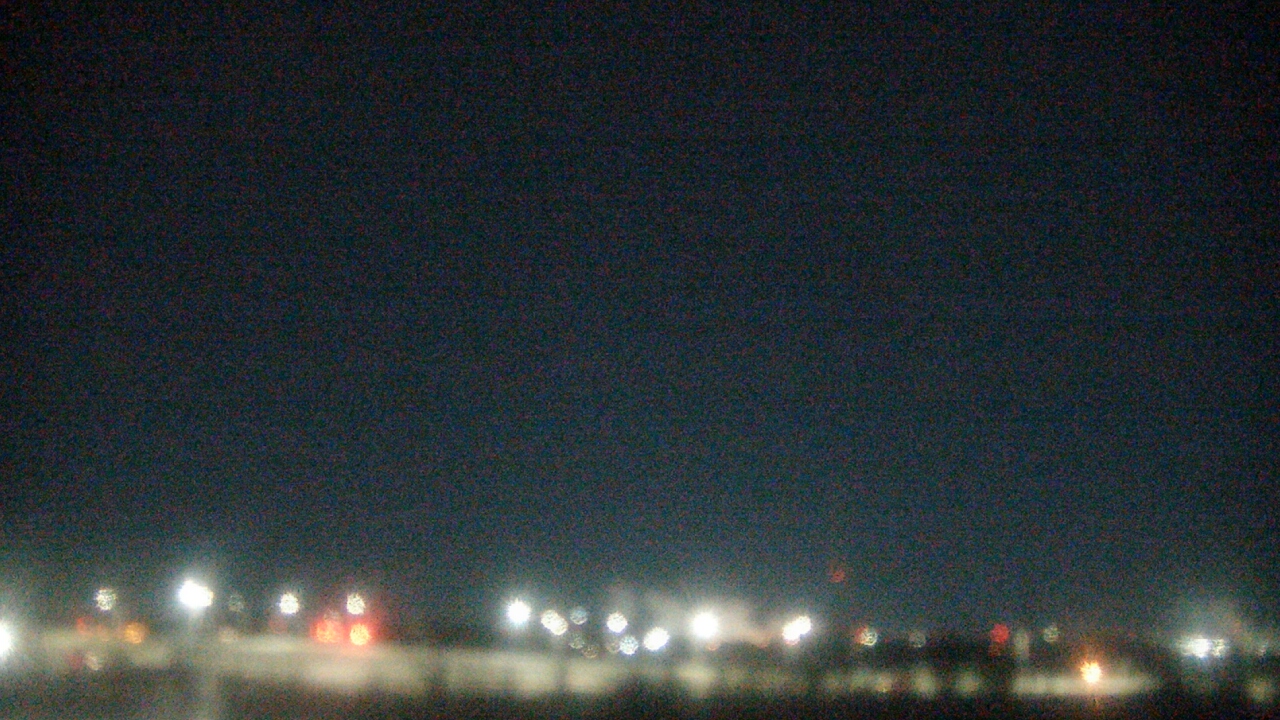 Thumbnail for current weather camera view from Lemont Twp Community Center in Lemont, Illinois