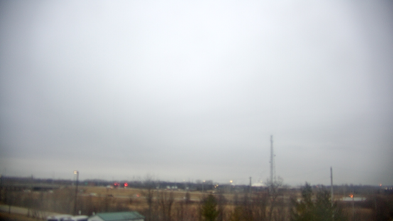 Thumbnail for current weather camera view from Lemont Twp Community Center in Lemont, Illinois