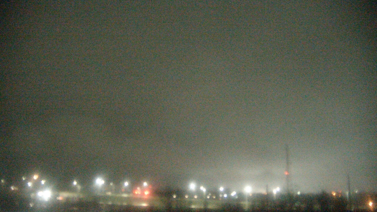 Thumbnail for current weather camera view from Lemont Twp Community Center in Lemont, Illinois