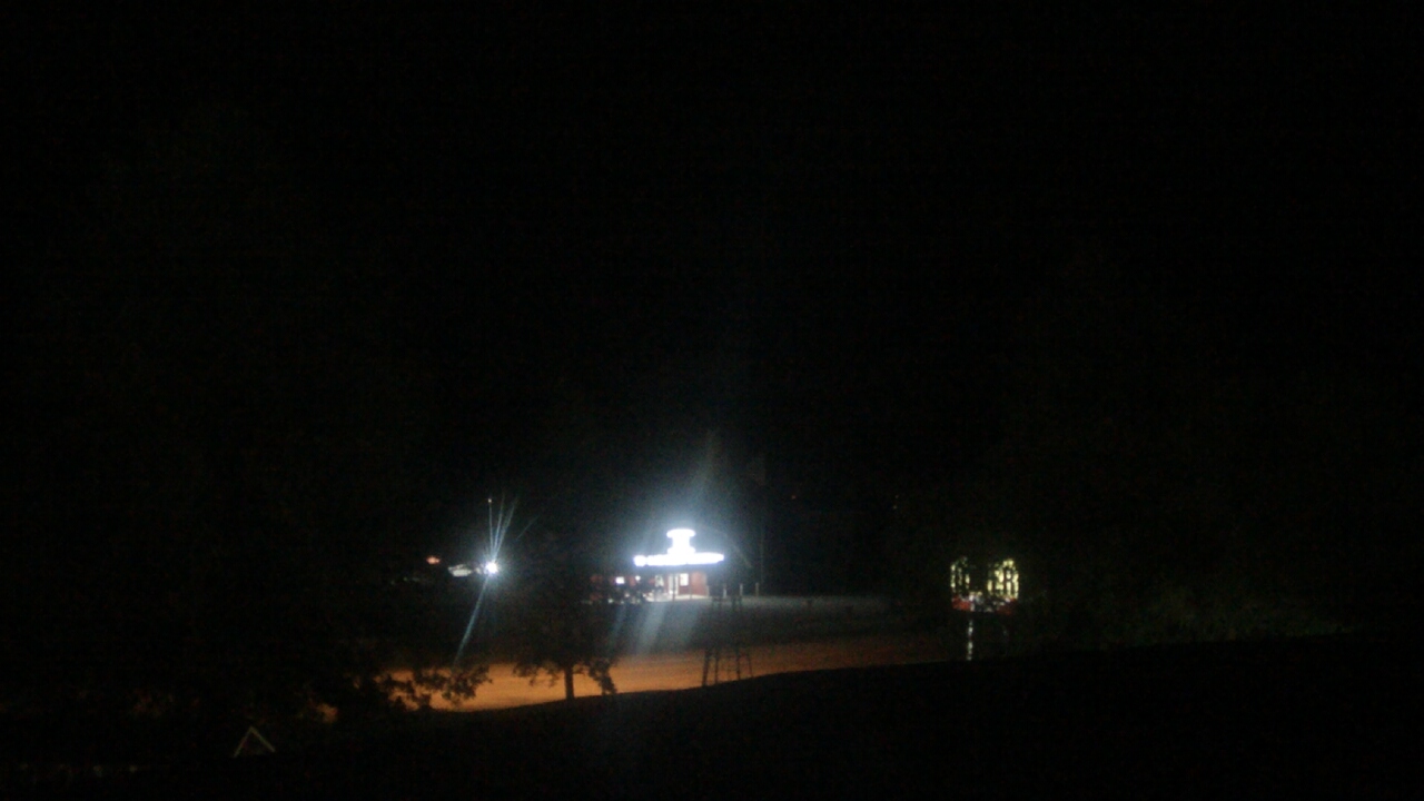 Thumbnail for current weather camera view from Amish Country Store in Lamoni, Iowa