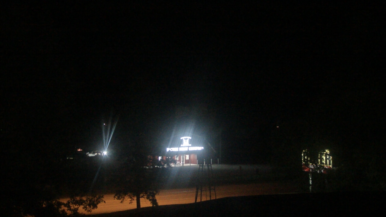 Thumbnail for current weather camera view from Amish Country Store in Lamoni, Iowa