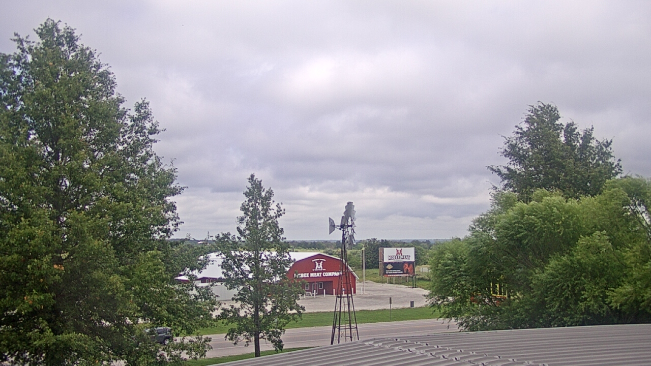 Thumbnail for current weather camera view from Amish Country Store in Lamoni, Iowa