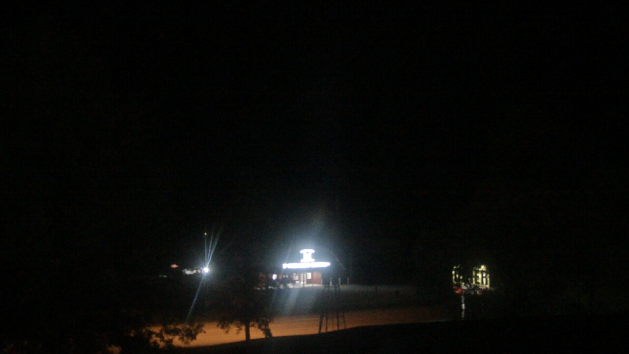 Thumbnail for current weather camera view from Amish Country Store in Lamoni, Iowa