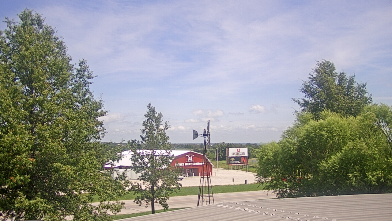 Thumbnail for current weather camera view from Amish Country Store in Lamoni, Iowa
