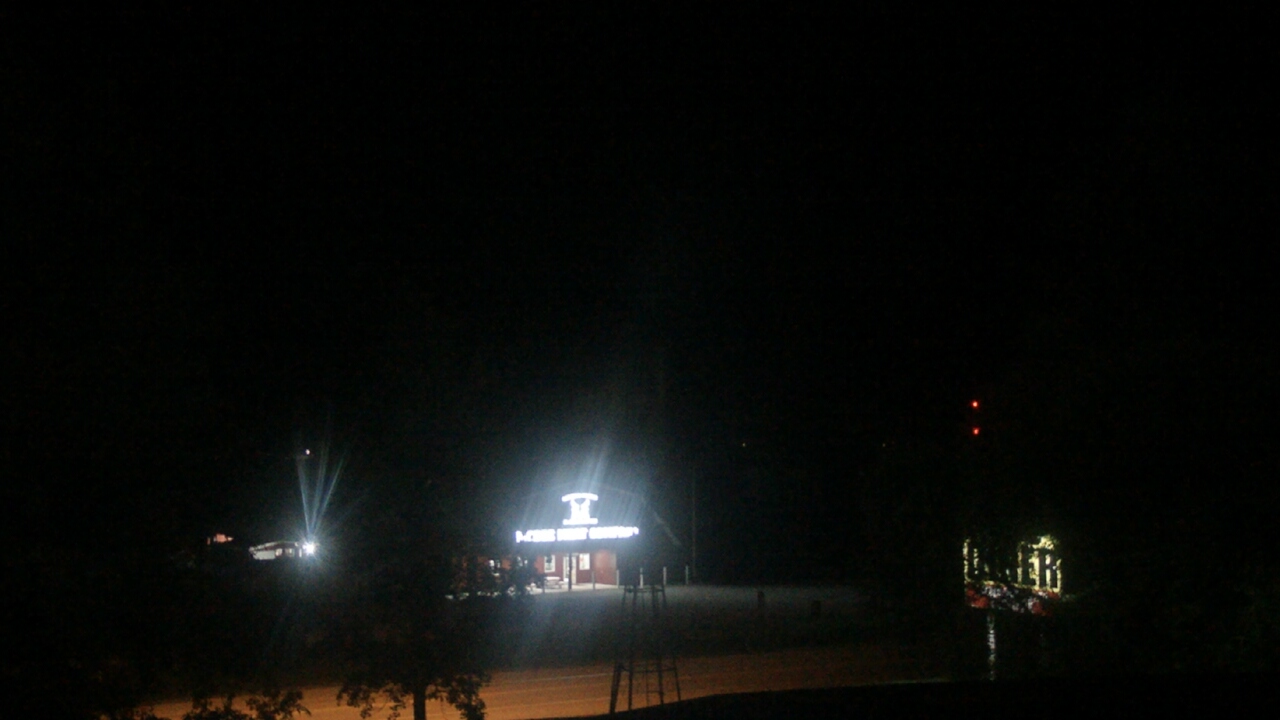 Thumbnail for current weather camera view from Amish Country Store in Lamoni, Iowa
