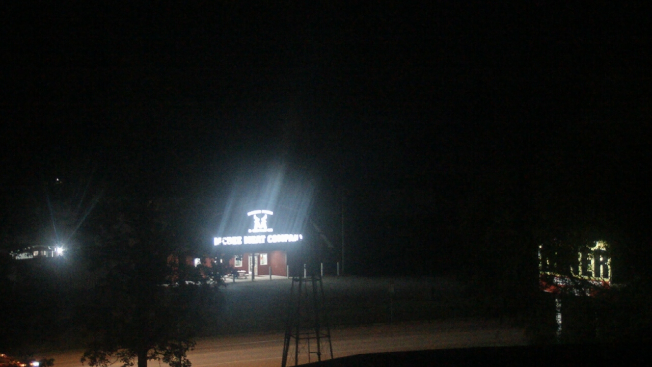Thumbnail for current weather camera view from Amish Country Store in Lamoni, Iowa