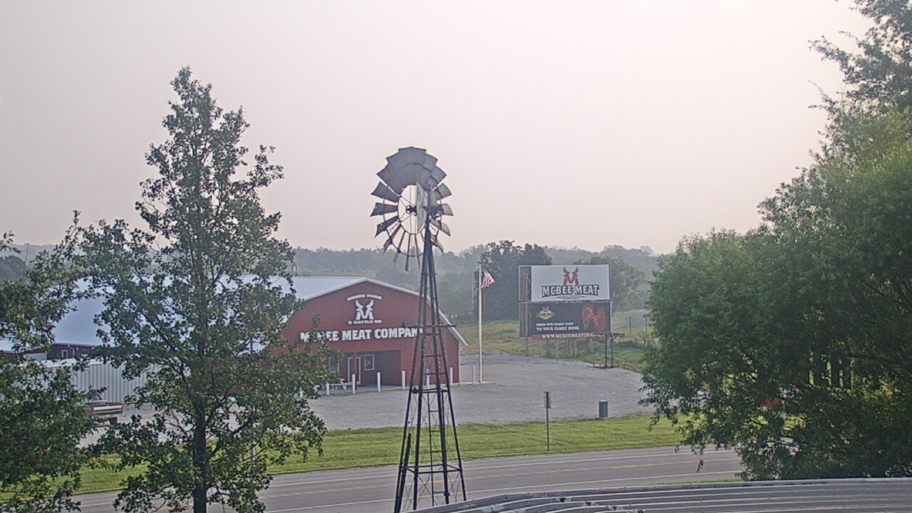 Thumbnail for current weather camera view from Amish Country Store in Lamoni, Iowa