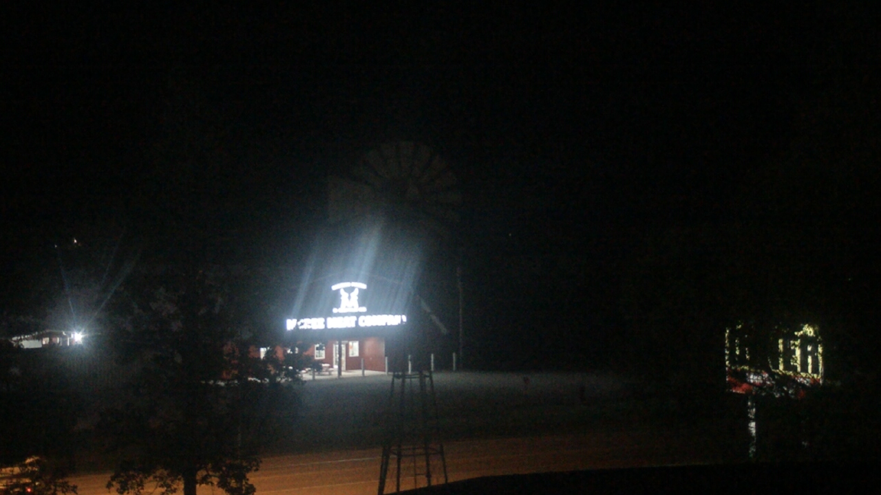 Thumbnail for current weather camera view from Amish Country Store in Lamoni, Iowa