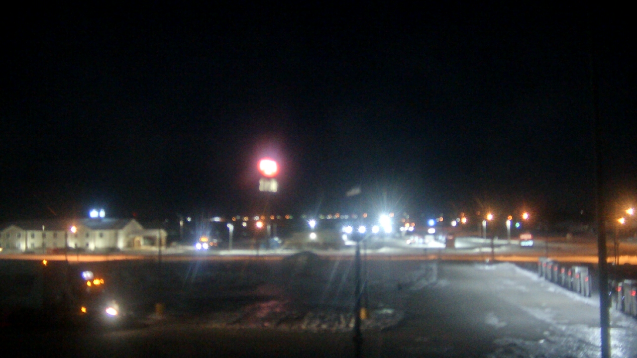 Thumbnail for current weather camera view from Amish Country Store in Lamoni, Iowa