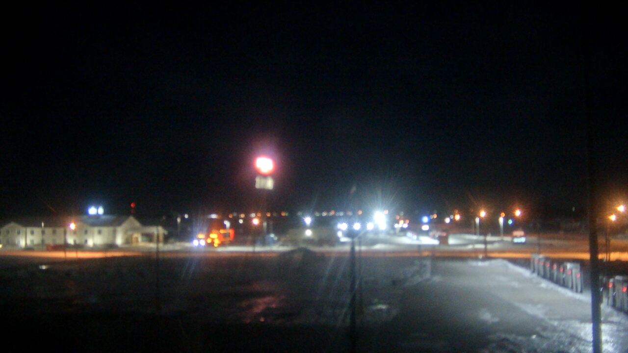 Thumbnail for current weather camera view from Amish Country Store in Lamoni, Iowa