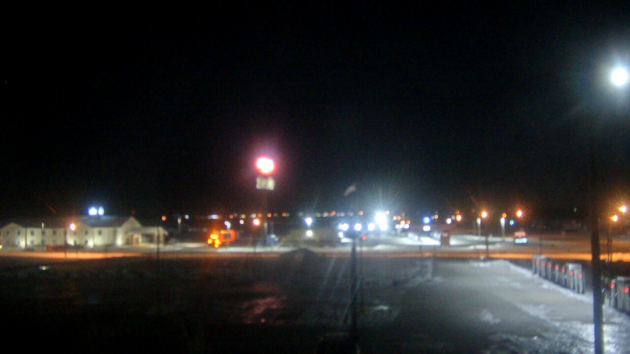 Thumbnail for current weather camera view from Amish Country Store in Lamoni, Iowa