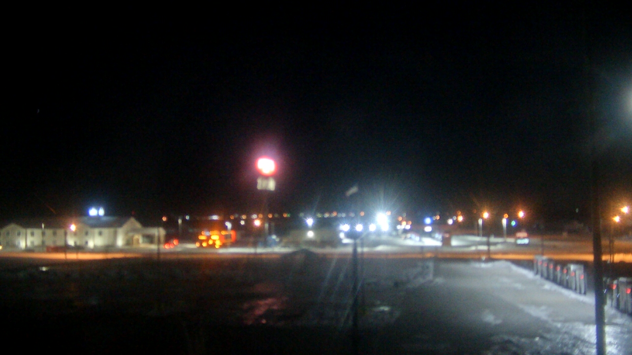 Thumbnail for current weather camera view from Amish Country Store in Lamoni, Iowa