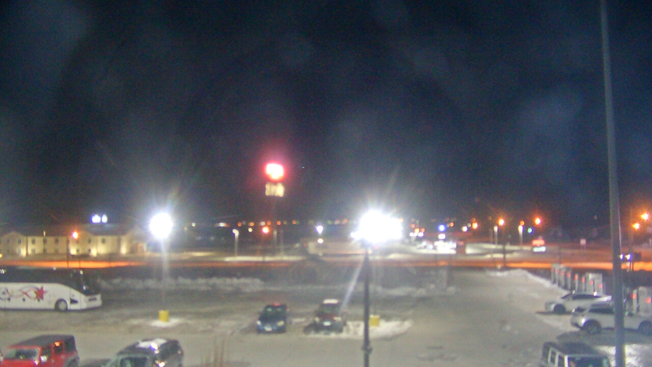 Thumbnail for current weather camera view from Amish Country Store in Lamoni, Iowa